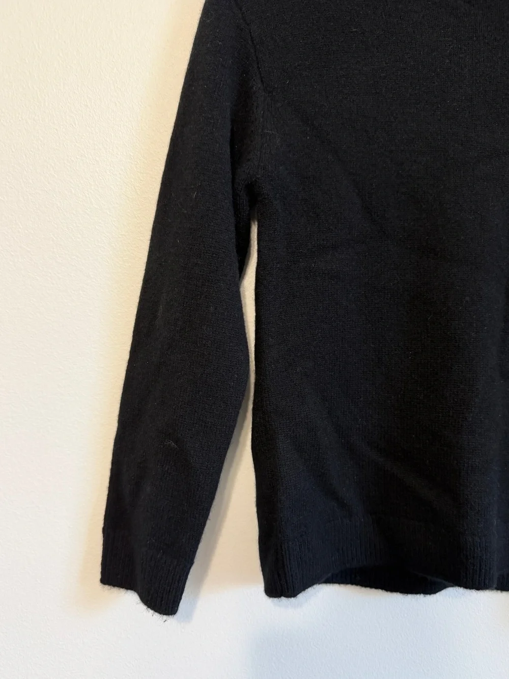 Zara Kid’s Cashmere Sweater Size 9-10 Years Black Crewneck Unisex